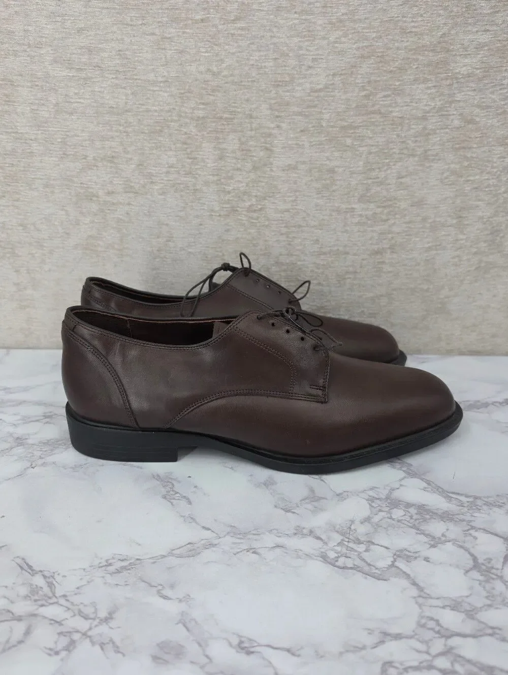 Allen Edmonds Oxford Men's Brown Leather Lace-Up Plain Toe Dress Shoes